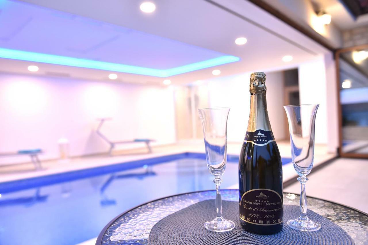 Villa Muskatel -With Heated Pool Brzac Bagian luar foto
